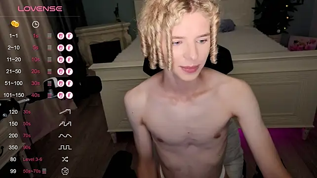 Kudi_Minnt live sex cam
