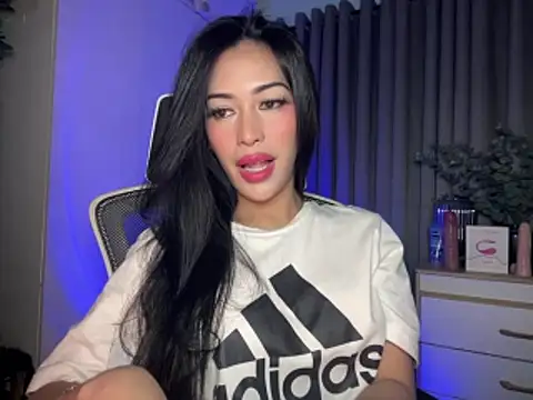 Jasmine_Elcock webcam