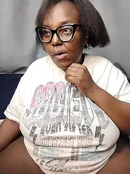 CHERRYYUMMY webcam