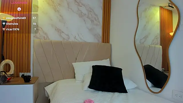 j_belle_ webcam