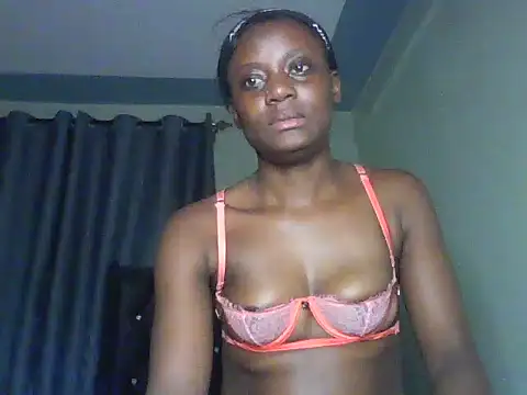 Smalltittsbigass webcam