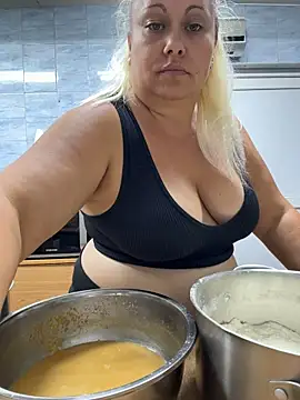 sabinasweety (G milf) - Topless
