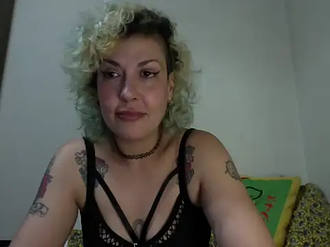 MariLouM webcam