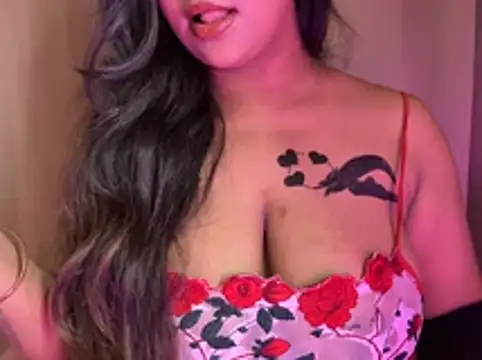 Its_cherry_magic webcam