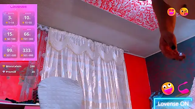 Ariellefoxy webcam