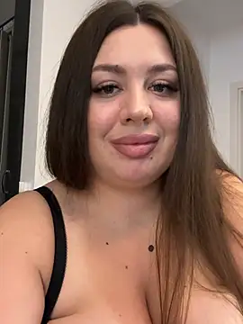 Sara_Hug webcam