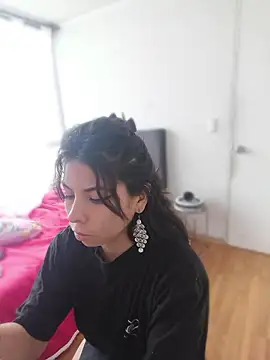 ivihetaira webcam