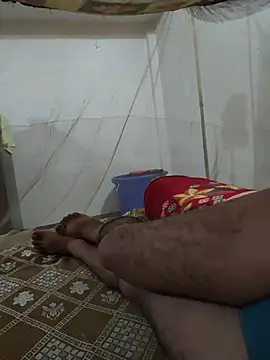 indian_cheesy-boss (Ask my age) - HAIRY DICK