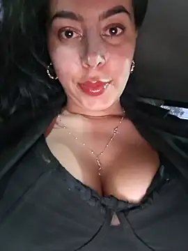 free live cam sex Luianna