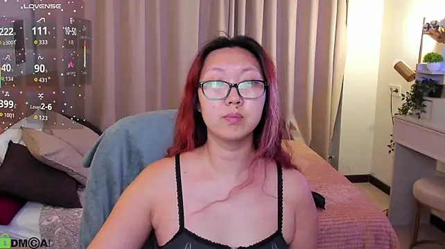 strip chat online Marine Vact