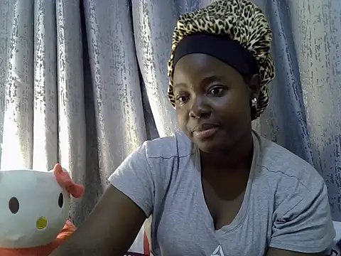 Viona_prettiest live cam on StripChat