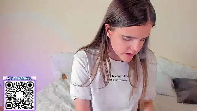 Ema_X_Love webcam