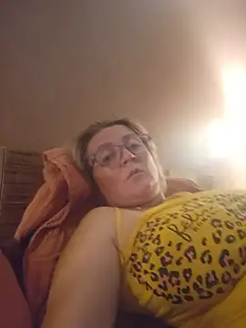 lady_charlyne