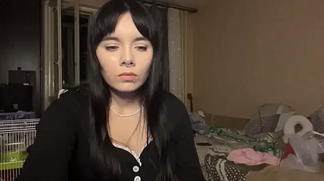 alicegoth live cam on StripChat