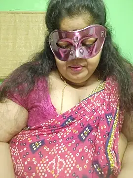 free nude chat Tamilthanushri