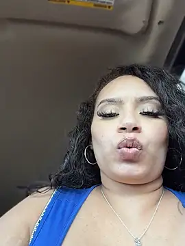 CarmelaAnthony live cam on StripChat