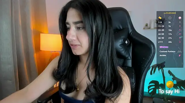Anya_Volkov webcam