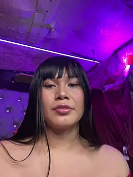 make_yours44 live cam on StripChat