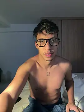 Jack_Frostt live cam on StripChat