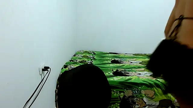 estefania224 webcam