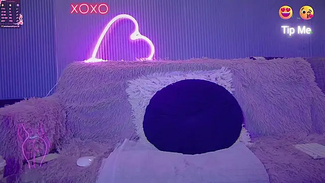 AlishyaJoi webcam