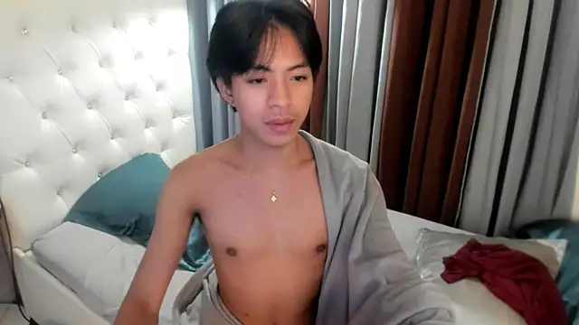 davincihugecock live sex cam