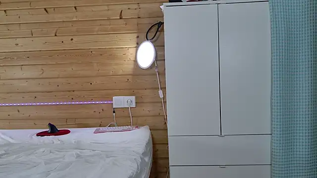 wild41 live cam on StripChat