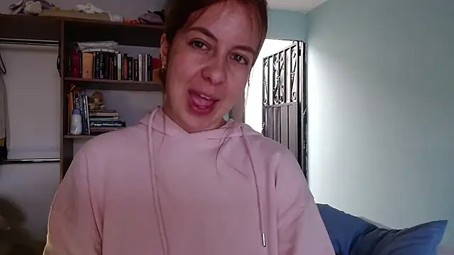 violetapeter_1 live cam on StripChat