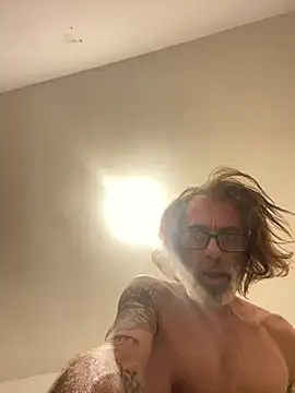 crisfootlicker live cam on StripChat