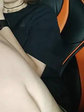 Aashikalaa live cam on StripChat