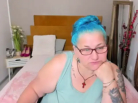 Sugarmommy_69X webcam