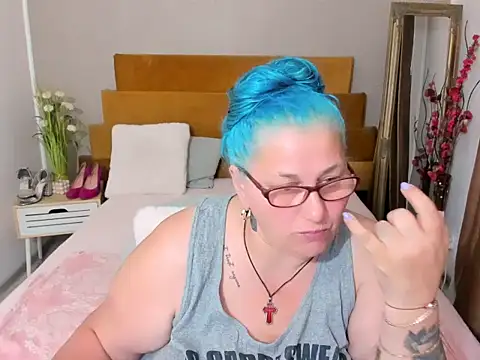 Sugarmommy_69X webcam