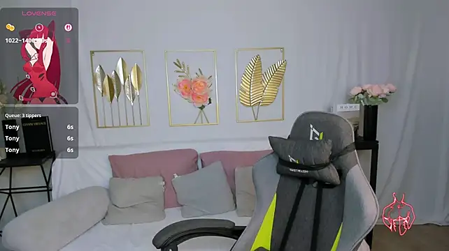 mistress_of_hearts webcam