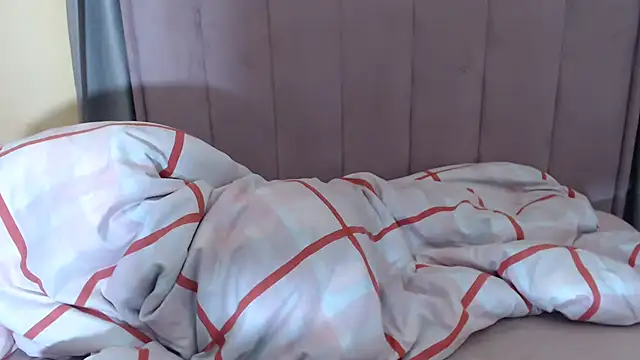 HornyChocoX webcam