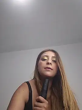 MiahX_X webcam