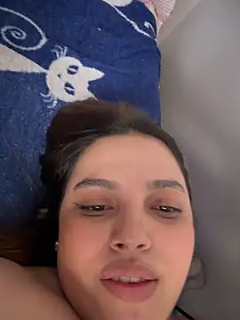 Colibri_xxx live cam on StripChat