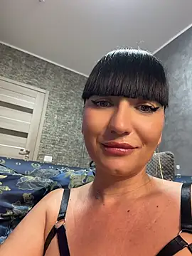 MysticCleo live cam on StripChat