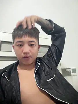 8k6660 (M twink) - 把弟弟衣服脱光