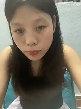 mon2003a live cam on StripChat