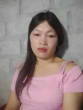 Buong-binh live cam on StripChat