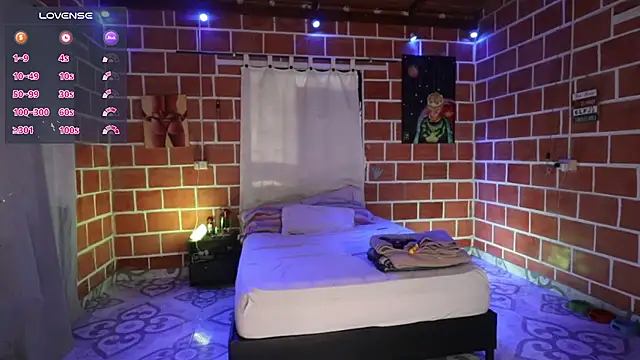 Ryan_picato live cam on StripChat