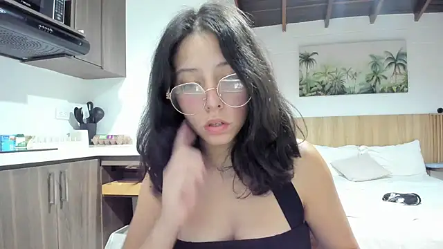 Miranda-cambell live sex cam