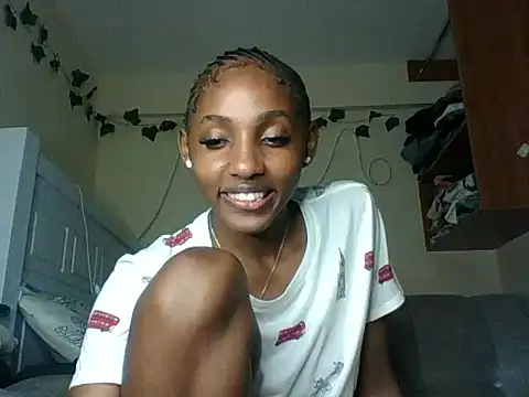 Velvet_peach webcam