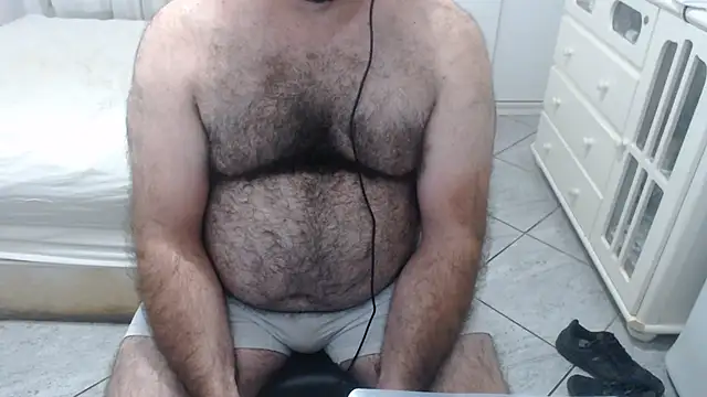 MysterBearMG webcam