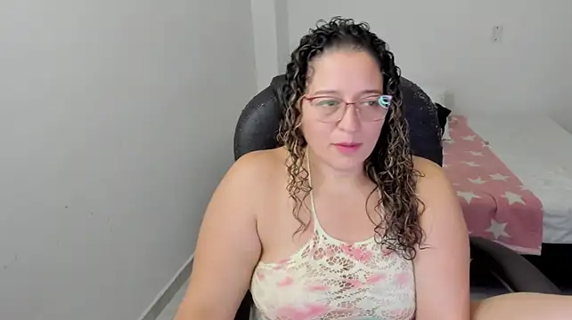 alejandra_milf_ webcam