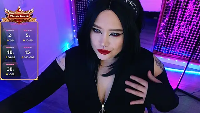 wickedxqueen live cam on StripChat