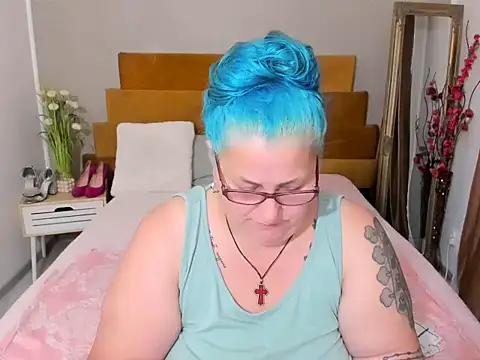 Sugarmommy_69X live cam on StripChat