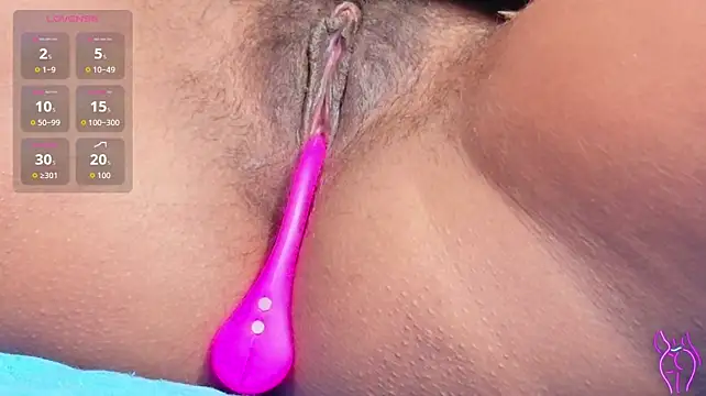 shyblacksweetiee webcam