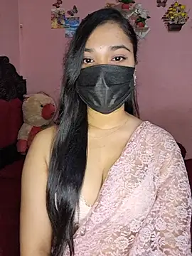 Ismanur11 live cam on StripChat