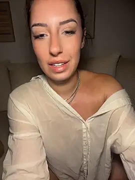 SissiVienna Live Webcam on Stripchat